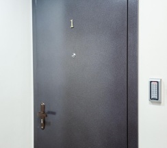 Номер эконом стандарт с 2 односпальными кроватями в Uroom