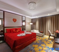 Люкс Luxury в Phoenix Hotel