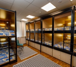 Место в 14-местном номере Вейк спот в Маёвка