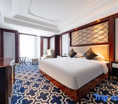 Номер Deluxe в Phoenix Hotel