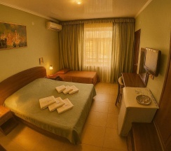 Трехместный номер - шведский стол+безлимитный бар в Family resort hotel Miloo