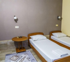 Номер стандарт с 2 односпальными кроватями в Оптима