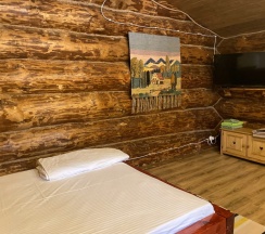 Дом No. 8 с красивым видом из окна в Дубки