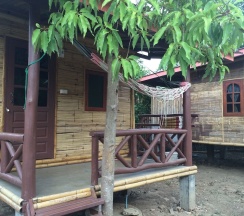 Двухместный номер Standard с балконом двуспальная кровать в Family Huts