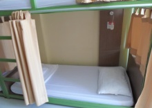 Кровать в общем номере (женский номер) в Aonang Chokdee Hostel