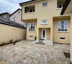 Двухместный номер с балконом в Жуван Дом
