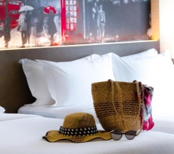 Двухместный номер Deluxe Premier двуспальная кровать в GLOW Pattaya