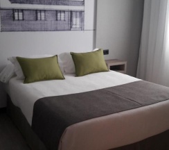 Двухместный номер Superior двуспальная кровать в Sercotel Hotel Parque