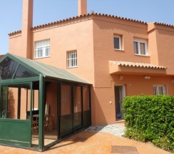 Коттедж с 4 комнатами в Manilva Beach 97