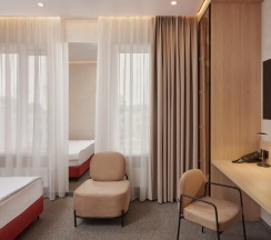 Номер люкс в AurA City Hotel