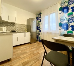 "Baltic Sunset" Однокомнатная квартира с видом на Финский залив (Метро Ленинский проспект/Автово, 10 минут на транспорте) в Rauktis apartments