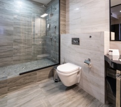 Двухместный номер Superior с красивым видом из окна двуспальная кровать в Reikartz Sky Алматы