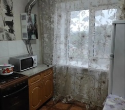 Двухместные апартаменты с балконом и с видом на город (двуспальная кровать) в Квартира 1-Комнатная с Кондиционером
