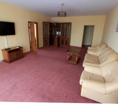 Люкс Comfort с балконом и с красивым видом из окна в Бриз