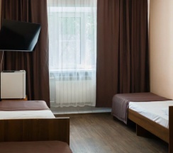 Четырёхместной номер «Эконом» (санузел/ душевая на этаже) в Колос