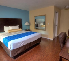 Номер Standard в Sunrise Inn San Diego