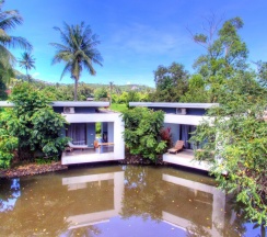 Коттедж в Sunny Resort Lake House