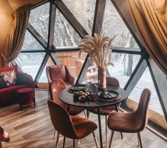 Геокупол Лагуна Колорадо в Вазуза Лав