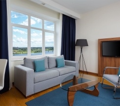 Апартаменты с 1 спальней и видом на реку в Radisson Завидово