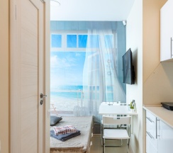 1-комнатные апартаменты эконом с 1 двуспальной кроватью (без окна) в Prim Rooms Apt Apartments (Прим Румс Апт Апартментс)