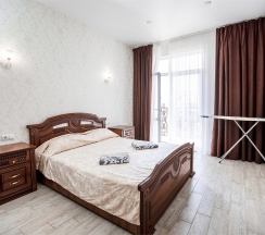 Евродвушка 50 кв.м. на берегу моря с бассейном ул. Мира 44 в Милка