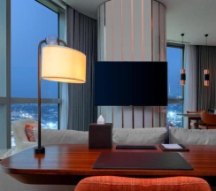 Двухместный люкс Corner c 1 комнатой двуспальная кровать в Hilton Tashkent City