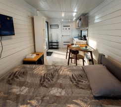 Needles Couple в Needles