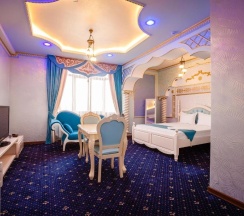Двухместный люкс VIP двуспальная кровать в Salut Hotel Almaty