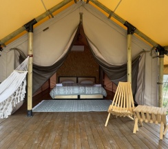 Глэмпинг Люкс двухместный в Caspian Camp