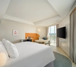 Двухместный номер Deluxe с видом на океан двуспальная кровать в Centara Karon Resort Phuket