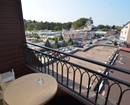 Трёхместный номер Standard с балконом в Laza plaza