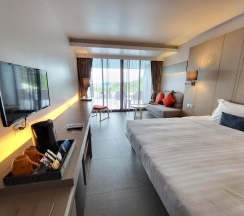 Двухместный номер Pool Access Superior двуспальная кровать в The Yama Hotel Phuket
