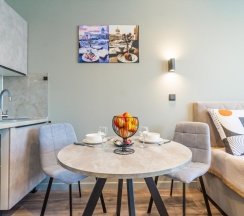 Ленинский 1063 в Апартаменты LadOtel, Москва