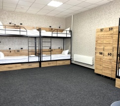 Кровать в 10-местном общем номере в Декабрист