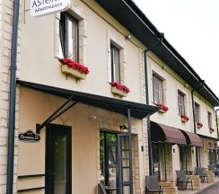 Четырёхместные апартаменты категории "Комфорт" в Astoria Apartments