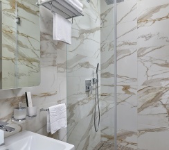 Corner Studio Apartment в Diamond Apartments