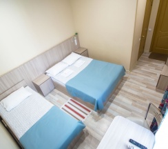 Стандартный двухместный с широкой и односпальной кроватью в Вега