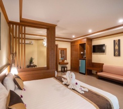 Двухместный номер Deluxe двуспальная кровать в Baan Sailom Resort
