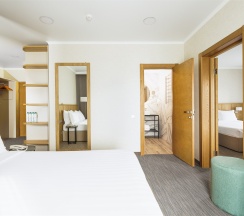 Волна Family Suite в Город Mira Family Resort&SPA Anapa Miracleon