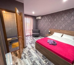 Трёхместный номер Superior в Шале у моря