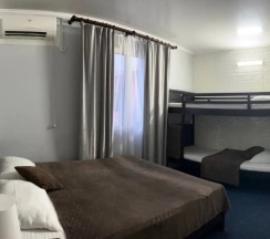 Четырёхместный номер Standard в Полина