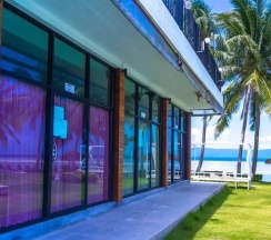 Кровать в общем номере в INFINITY Beach Club - Hostel