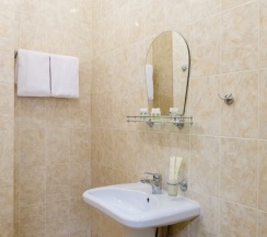 Стандарт с двуспальной кроватью в Утомленные Солнцем