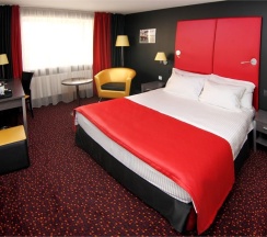 Улучшенный номер в Avenue Park Hotel