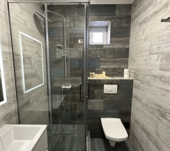 Трёхместный номер Улучшенный с видом на горы в Grand Terskol