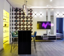 3-комнатные апартаменты стандарт Караоке в Roomburg (Румбург)