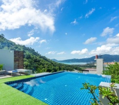 Вилла с видом на море в Sirirat Sea View Villa