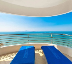 Двухместный люкс Regency c 1 комнатой двуспальная кровать в Royal Cliff Beach Hotel Pattaya