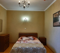 2-х комнатный улучшенный в Райский уголок