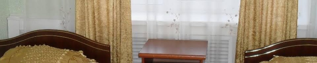 Номер стандарт с 2 односпальными кроватями в Шахтёр